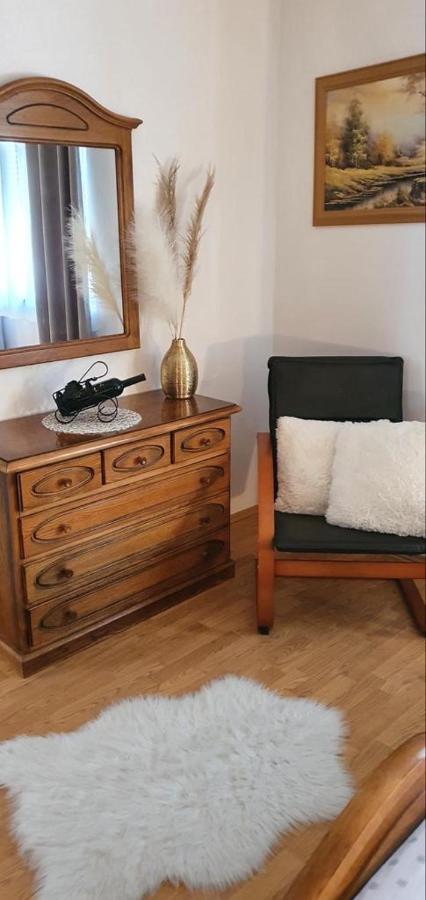 Three Bedroom Apartment Between Trogir And Split Kaštela Екстериор снимка